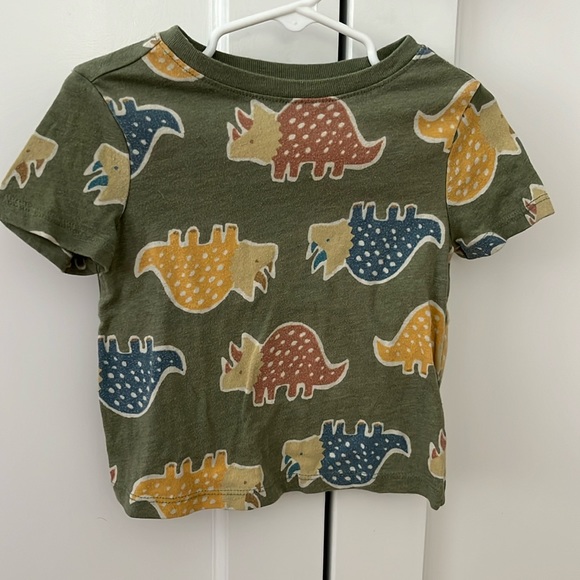 Boys Size 2T Old Navy Short Sleeve Shirt - Picture 1 of 3